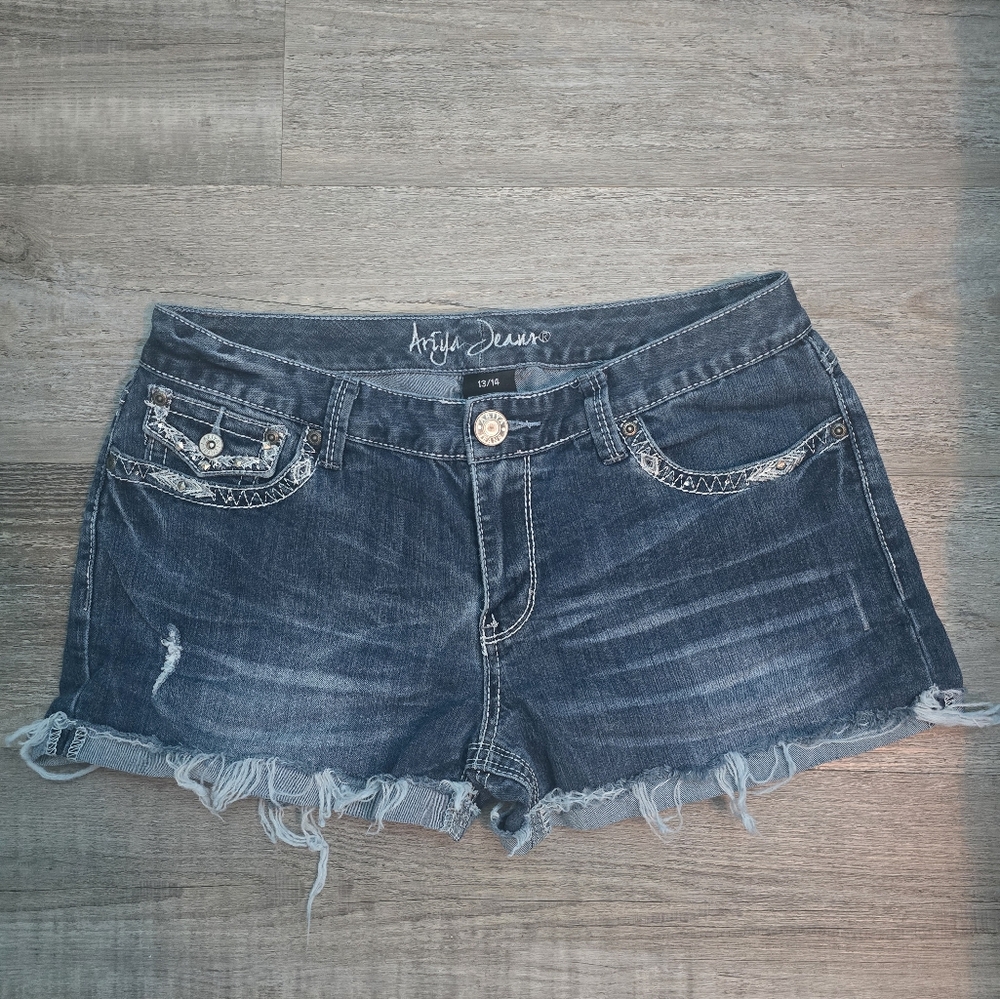 Ariya Dark Blue Jean Shorts